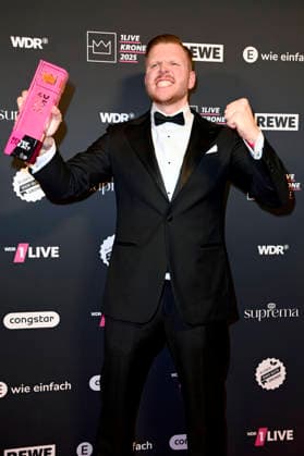 Finch bei der 26. Verleihung der 1Live Krone 2025 im Lokschuppen. Bielefeld, 04.12.2025