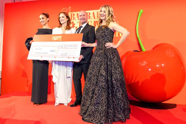 Ann-Kathrin Götze, Marcia Cross, Andreas Lehmann und Frauke Ludowig beim Mon Cheri Barbara Tag 2025 in der Residenz. München, 04.12.2025