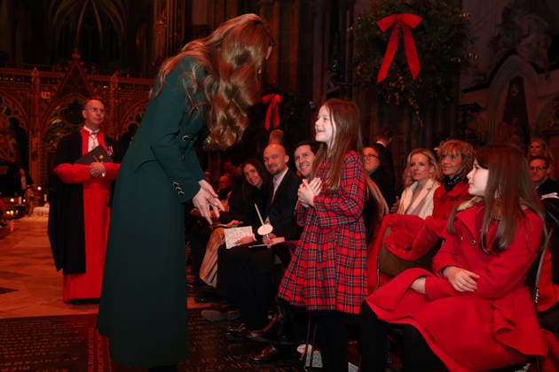 Members Of The Royal Family Attend The Together At Christmas Carol Service LONDON, ENGLAND - DECEMBER 05: Catherine, Princess of Wales speaks with guests at the Together At Christmas Carol Service at Westminster Abbey on December 05, 2025 in London, England. Led by The Princess and supported by The Royal Foundation, the annual event offered a chance to pause and reflect on the values of love, compassion, and the connections we share. The service also highlighted remarkable individuals from across the UK who have demonstrated extraordinary kindness, empathy, and support within their communities., Credit:Chris Jackson Avalon United Kingdom, England, London, Westminster Abbey Copyright: xChrisxJacksonx xAvalonx 1056773042
