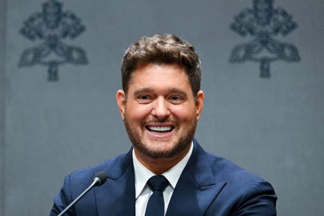 ITALY - PRESS CONFERENCE IN OCCASIONE DELLA PRESENTAZIONE DEL CONCERTO PER I POVERI AT THE VATICAN - 2025 12 5 Italy, Rome, Vatican, 2025 12 5.Michael Steven Bublé during a Press conference for the Concert with the Poor. at the Vatican. Pictured are da sinista Don marco Frisina ,Serena Autieri, Michael Steven Bublé and Gualtiero Ventura EDITORIAL USE ONLY - NO BOOKS Copyright: xALESSIAxGIULIANIx