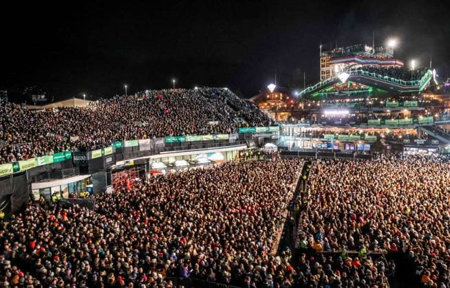 04.12.2025, Schladming, AUT, Unterwegs in Steiermark, Ski Opening 2025, Pressekonferenz, im Bild Backstreet Boys, Feature, Übersicht, Planai Stadion,