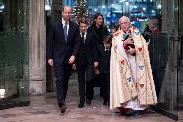 . 05 12 2025. London, United Kingdom. Prince William and Kate Middleton , the Prince and Princess of Wales, with their children Prince George, Princess Charlotte and Prince Louis at the Together at Christmas carol service at Westminster Abbey in London.  xPicturexbyxxi-Imagesx xPoolx IIM-26438-0052