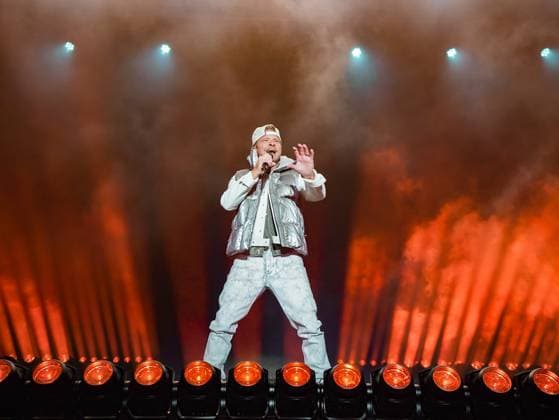 04.12.2025, Schladming, AUT, Unterwegs in Steiermark, Ski Opening 2025, Konzert, im Bild Backstreet Boys, Feature, Übersicht, Planai Stadion, Feature, Fan, Konzert,