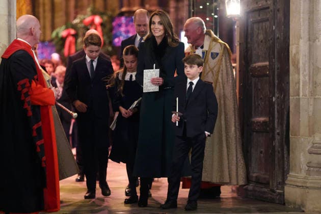 Members Of The Royal Family Attend The Together At Christmas Carol Service LONDON, ENGLAND - DECEMBER 05: Prince George of Wales, Prince William, Prince of Wales, Princess Charlotte of Wales, Catherine, Princess of Wales and Prince Louis of Wales depart from the Together At Christmas Carol Service at Westminster Abbey on December 05, 2025 in London, England. Led by The Princess and supported by The Royal Foundation, the annual event offered a chance to pause and reflect on the values of love, compassion, and the connections we share. The service also highlighted remarkable individuals from across the UK who have demonstrated extraordinary kindness, empathy, and support within their communities., Credit:Chris Jackson Avalon United Kin Copyright: xChrisxJacksonx xAvalonx 1056827952