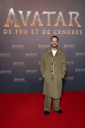 Avatar: Fire And Ash European Premiere Guest and VIP - Paris AJ French actor and humorist Malik Bentalha attends the Avatar: Fire And Ash European Premiere on December 5, 2025 at the Seine Musicale in Boulogne-Billancourt, near Paris, France. Photo by Alexis Jumeau ABACAPRESS.COM Paris France  Copyright: xJumeauxAlexis ABACAx