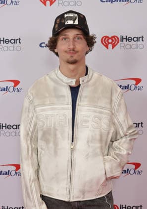 iHeartRadio 102.7 KIIS FM s Jingle Ball 2025 - Arrivals Reif Harrison attends iHeartRadio 102.7 KIIS FM s Jingle Ball 2025 at Intuit Dome on December 05, 2025 in Los Angeles, California. Inglewood INTUIT DOME California USA Copyright: xCraSH imageSPACEx