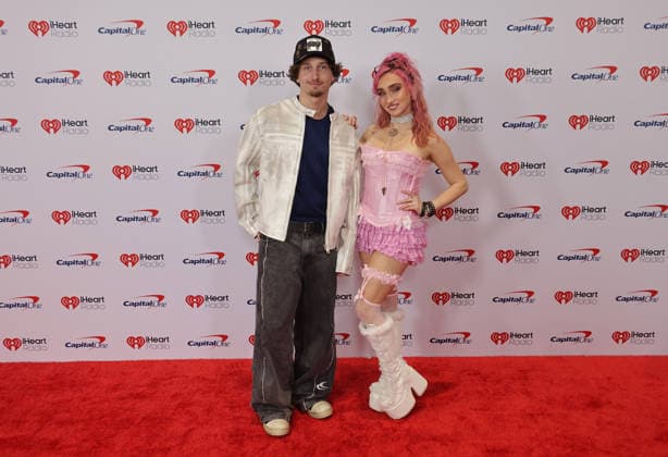iHeartRadio 102.7 KIIS FM s Jingle Ball 2025 - Arrivals Reif Harrison, McKenzi Brooke attend iHeartRadio 102.7 KIIS FM s Jingle Ball 2025 at Intuit Dome on December 05, 2025 in Los Angeles, California. Inglewood INTUIT DOME California USA Copyright: xCraSH imageSPACEx