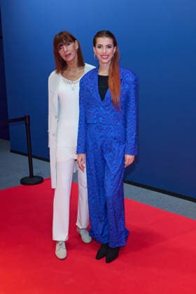 Katrin Goemann Elsner und Luisa Lulu Goemann -Eroeffnung der Ausstellung POLAR EXPERIENCE- Die Immersive Ausstellung ueber die Arktis und Antarktis in der Arena Berlin am 05.12.2025. Eroeffnung Polar Experience