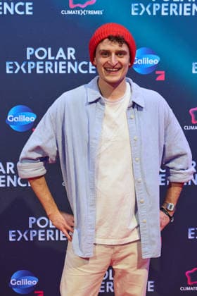 Julian Janssen -Eroeffnung der Ausstellung POLAR EXPERIENCE- Die Immersive Ausstellung ueber die Arktis und Antarktis in der Arena Berlin am 05.12.2025. Eroeffnung Polar Experience