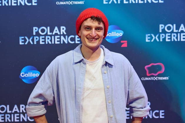 Julian Janssen -Eroeffnung der Ausstellung POLAR EXPERIENCE- Die Immersive Ausstellung ueber die Arktis und Antarktis in der Arena Berlin am 05.12.2025. Eroeffnung Polar Experience