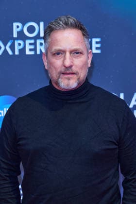 Lars Pape -Eroeffnung der Ausstellung POLAR EXPERIENCE- Die Immersive Ausstellung ueber die Arktis und Antarktis in der Arena Berlin am 05.12.2025. Eroeffnung Polar Experience