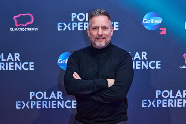 Lars Pape -Eroeffnung der Ausstellung POLAR EXPERIENCE- Die Immersive Ausstellung ueber die Arktis und Antarktis in der Arena Berlin am 05.12.2025. Eroeffnung Polar Experience