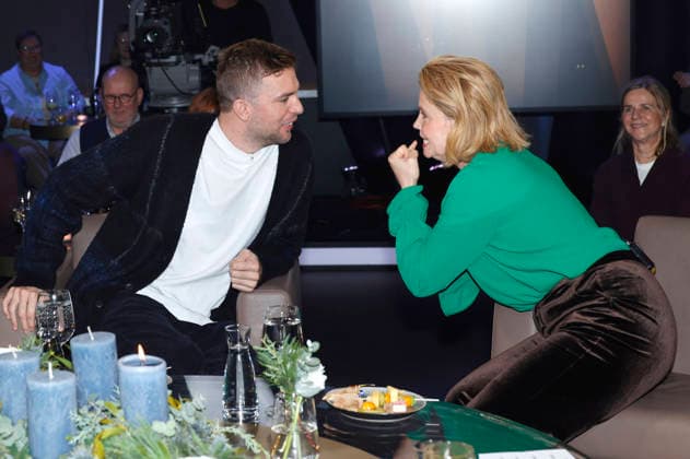 Christoph Kramer und Annette Frier bei der Aufzeichnung der NDR Talk Show im NDR Fernsehstudio Lokstedt. Hamburg, 05.12.2025