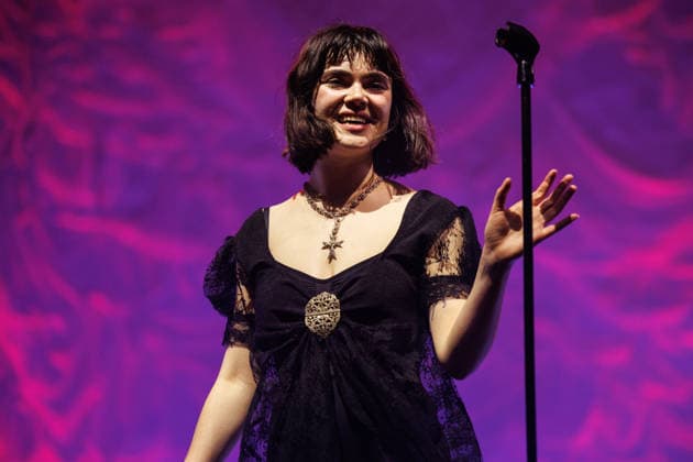 The Last Dinner Party performs in Brighton, UK Brighton, UK, The Last Dinner Party, Friday 5 December 2025 at Brighton Centre. Persons pictured: Abigail Morris lead vocals, Credit:Andy Sturmey Avalon United Kingdom  Copyright: xAndyxSturmeyx xAvalonx 1056858040