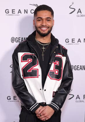 The GEANCO Family Reunion Holiday Gala - LA Asher Yelo At The GEANCO Family Reunion Holiday Gala-At The 1 Hotel In West Hollywood CA, USA on December 05, 2025. Photo by Fati S ABACAPRESS.COM West Hollywood CA United States  Copyright: xFatixSadou ABACAPRESS.COMx