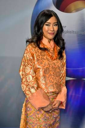 ABBduesseldorf: H.R.H. Princess Dechan Yangzom Wangchuck is the daughter of the fourth King of Bhutan Jigme Singye Wangchuck zu Gast auf dem blauen Teppich bei der 18.Verleihung Deutscher Nachhaltigkeitspreis 2025 im Maritim Hotel am 05.12.2025 NRW Deutschland