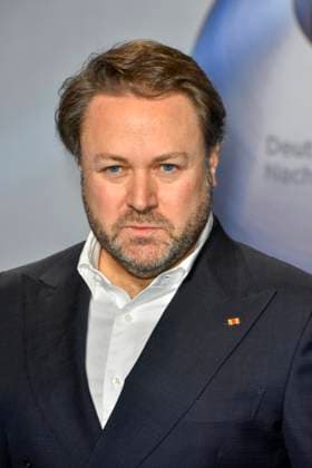 ABBduesseldorf: Daniel M. Harrich deutscher Regisseur, Filmproduzent zu Gast auf dem blauen Teppich bei der 18.Verleihung Deutscher Nachhaltigkeitspreis 2025 im Maritim Hotel am 05.12.2025 NRW Deutschland