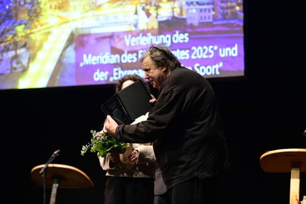 Matthias Eisenberg bei der Feierstunde zur Verleihung des Meridian des Ehrenamtes im Gerhart-Hauptmann-Theater Görlitz. Görlitz, 05.12.2025 Copyright: xMatthiasxWehnertx