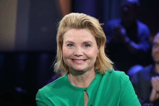 Annette Frier, Schauspielerin, zu Gast in der NDR Talk Show am 5.12.2025, Fototermin vor der Sendung im 3. Programm des NDR Fernsehen im Fernsehstudio Hamburg Lokstedt