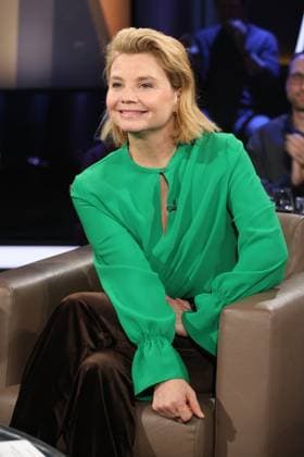 Annette Frier, Schauspielerin, zu Gast in der NDR Talk Show am 5.12.2025, Fototermin vor der Sendung im 3. Programm des NDR Fernsehen im Fernsehstudio Hamburg Lokstedt