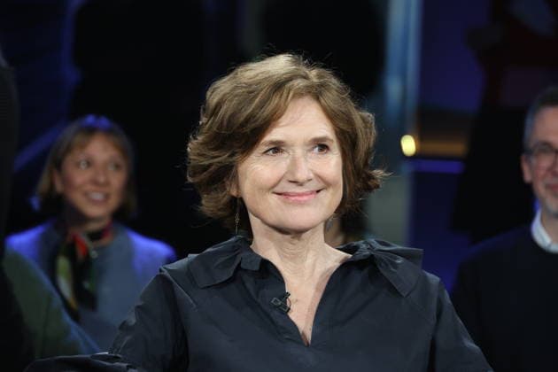 Victoria Trauttmansdorff, Schauspielerin, zu Gast in der NDR Talk Show am 5.12.2025, Fototermin vor der Sendung im 3. Programm des NDR Fernsehen im Fernsehstudio Hamburg Lokstedt