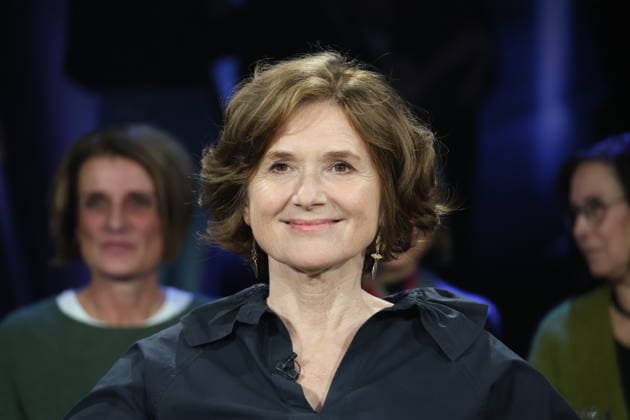 Victoria Trauttmansdorff, Schauspielerin, zu Gast in der NDR Talk Show am 5.12.2025, Fototermin vor der Sendung im 3. Programm des NDR Fernsehen im Fernsehstudio Hamburg Lokstedt