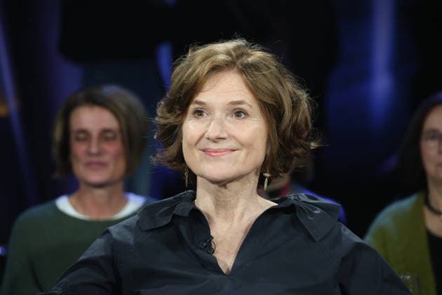Victoria Trauttmansdorff, Schauspielerin, zu Gast in der NDR Talk Show am 5.12.2025, Fototermin vor der Sendung im 3. Programm des NDR Fernsehen im Fernsehstudio Hamburg Lokstedt