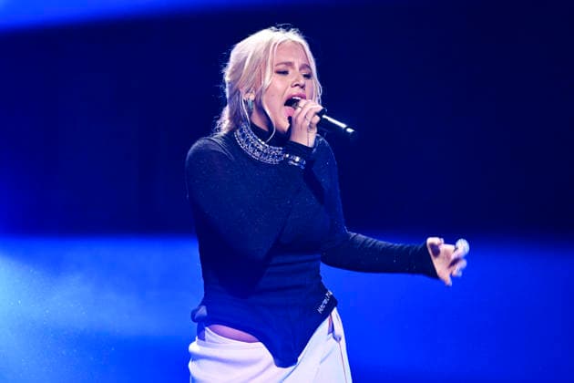 STOCKHOLM, SWEDEN 20251206 Nicolina Mercedes Brandström performs So Will I 100 Billion X by Hillsong United during the final of Idol 2025 STOCKHOLM SWEDEN x10060x  Copyright: xHenrikxMontgomery TTx IDOL 2025 0zEzih1cOKg
