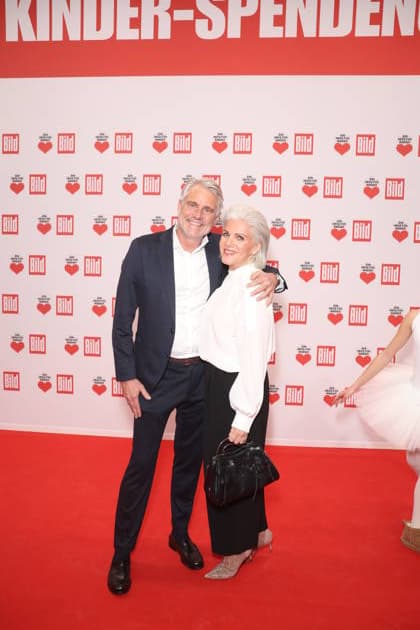 Spengala - Ein Herz für Kinder 2025 - Frank Spothelfer und Birgit Schrowange bei der TV-Spendengala Ein Herz für Kinder im Studio Adlershof am 06.12.2025 in Berlin. Copyright: xEventpressxKochanx