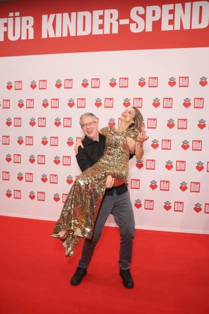 Spengala - Ein Herz für Kinder 2025 - Frank Thelen und Nathalie Thelen-Sattler bei der TV-Spendengala Ein Herz für Kinder im Studio Adlershof am 06.12.2025 in Berlin. Copyright: xEventpressxKochanx