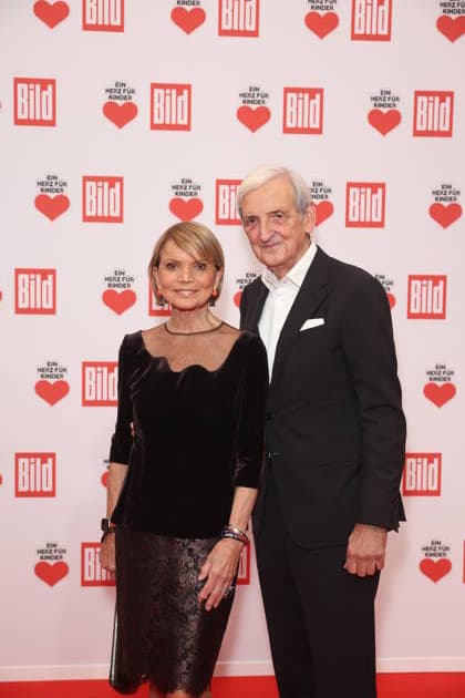 Spengala - Ein Herz für Kinder 2025 - Uschi Glas und Dieter Hermann bei der TV-Spendengala Ein Herz für Kinder im Studio Adlershof am 06.12.2025 in Berlin. Copyright: xEventpressxKochanx