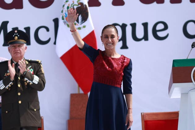 Mexican President Claudia Sheinbaum leads Seven years of transformation in Mexico City MEXICO CITY, MEXICO - DECEMBER 06: Mexican President Claudia Sheinbaum waves to supporters during the massive rally named Seven years of transformation at the Zocalo main square, in Mexico City, Mexico on December 06, 2025. The event which drew hundreds of thousands of people was held to celebrate seven years of MORENA party in power. Daniel Cardenas Anadolu Mexico City Mexico. Editorial use only. Please get in touch for any other usage.  Copyright: x2025xAnadoluxDanielxCardenasx