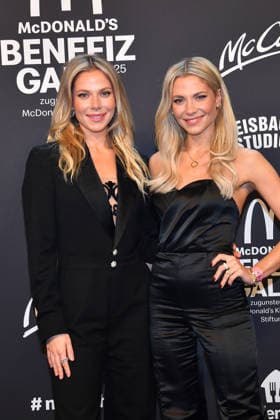 Cheyenne Pahde und Valentina Pahde bei der Benefiz Gala zugunsten der McDonalds Kinderhilfe Stiftung am 6.12.2025 in Muenchen McDonalds Benefiz Gala 2025 in Muenchen