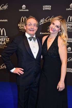 Wigald Boning und Teresa Boning bei der Benefiz Gala zugunsten der McDonalds Kinderhilfe Stiftung am 6.12.2025 in Muenchen McDonalds Benefiz Gala 2025 in Muenchen