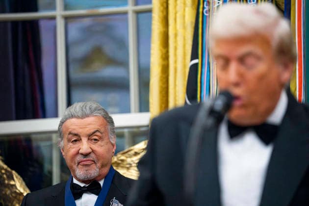 President Donald Trump Awards 2025 Kennedy Center Honorees With Medallions Actor Sylvester Stallone looks on after being presented a medal by President Donald Trump as a 2025 Kennedy Center Honoree during a presentation ceremony in the Oval Office of the White House in Washington, DC on Saturday, December 6, 2025. The honorees this year include country music artist George Straight, actor Sylvester Stallone, members of the rock band Kiss, actor Michael Crawford and singer Gloria Gaynor. Photo by Bonnie Cash Pool ABACAPRESS.COM WASHINGTON DC United States  Copyright: xPool ABACAx