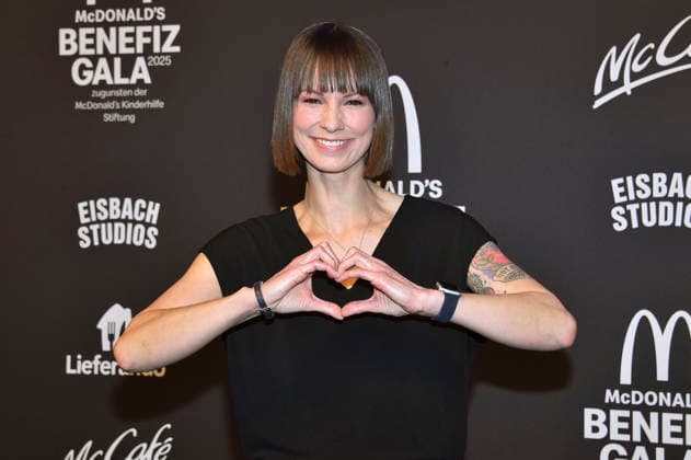 Christina Stürmer bei der 20. McDonald s Benefiz Gala zugunsten der McDonald s Kinderhilfe Stiftung in den Eisbach Studios. München, 06.12.2025