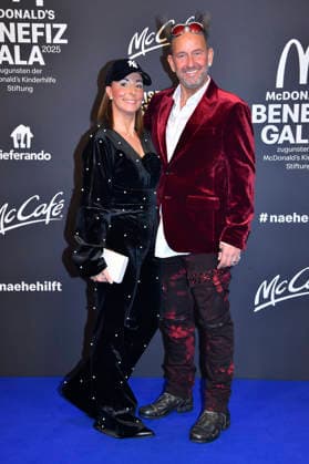 Tom Lehel mit Ehefrau Dany Lehel bei der 20. McDonald s Benefiz Gala zugunsten der McDonald s Kinderhilfe Stiftung in den Eisbach Studios. München, 06.12.2025