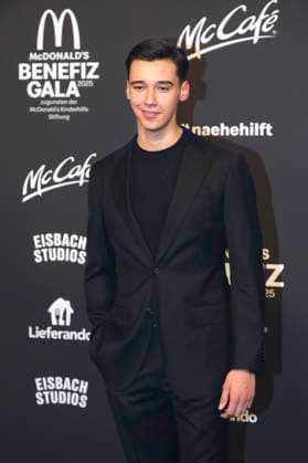 Diego Pooth bei der 20. McDonald s Benefiz Gala zugunsten der McDonald s Kinderhilfe Stiftung in den Eisbach Studios. München, 06.12.2025