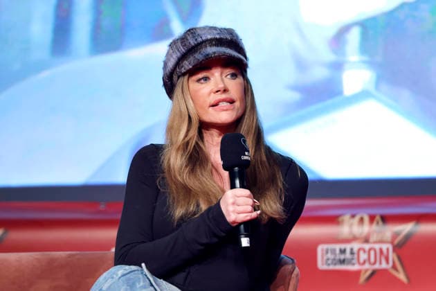 Schauspielerin Denise Richards (u.a. Starship Troopers) auf der German Film & Comic Con Dortmund in der Messe Dortmund. Dortmund, 06.12.2025 NRW Deutschland Copyright: xChristophxHardtx