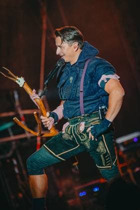 06.12.2025, Flachau, AUT, Unterwegs in Salzburg, Ski Opening 2025, DAY 1, Andreas Gabalier, Konzert, im Bild Andreas Gabalier,