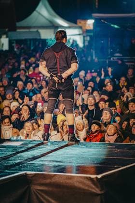 06.12.2025, Flachau, AUT, Unterwegs in Salzburg, Ski Opening 2025, DAY 1, Andreas Gabalier, Konzert, im Bild Andreas Gabalier,