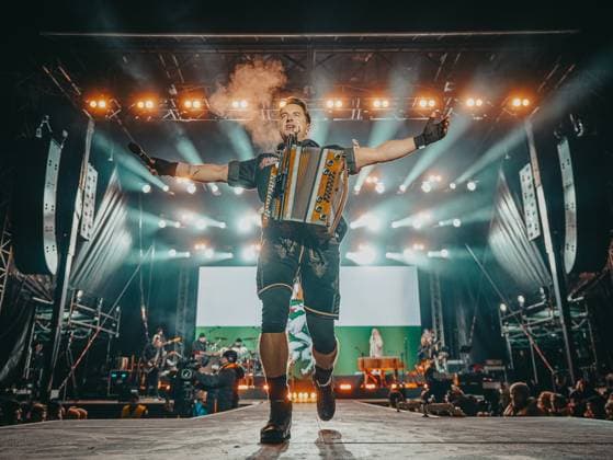06.12.2025, Flachau, AUT, Unterwegs in Salzburg, Ski Opening 2025, DAY 1, Andreas Gabalier, Konzert, im Bild Andreas Gabalier,