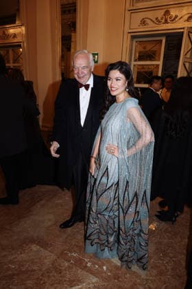 Milan, Guests arrive at the 2025 La Scala Premiere with Shostakovich s opera A Lady Macbeth of the Mtsensk District at Teatro alla Scala. Pictured: Alexander Pereira (former General Manager of Teatro alla Scala), Daniela Weisser  Copyright: xAlessandroxBremecx xipa-agency.netx xx IPA_Agency_IPA68888730