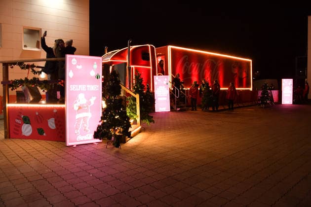Coca Cola Track McDonalds Benefiz Gala McDonalds Kinderhilfe Stiftung Eisbach Studios München 06. Dezember 2025