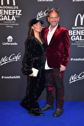 Tom Lehel mit Ehefrau Dany McDonalds Benefiz Gala McDonalds Kinderhilfe Stiftung Eisbach Studios München 06. Dezember 2025