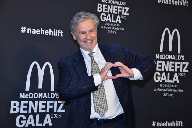 Timothy Peach McDonalds Benefiz Gala McDonalds Kinderhilfe Stiftung Eisbach Studios München 06. Dezember 2025