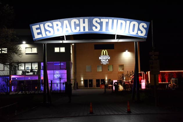 Übersicht McDonalds Benefiz Gala McDonalds Kinderhilfe Stiftung Eisbach Studios München 06. Dezember 2025
