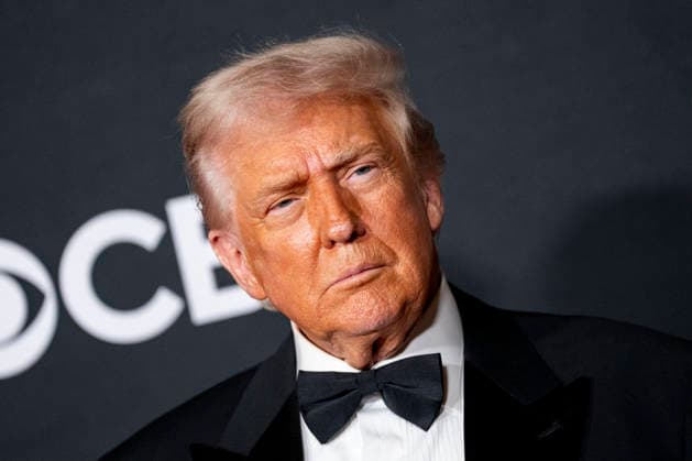 President Donald Trump arrives on the red carpet for the 48th annual Kennedy Center Honors at the Kennedy Center in Washington DC on Sunday, December 7, 2025. President Donald Trump will host this year s event, which honors songwriter George Strait, actors Michael Crawford and Sylvester Stallone, singer Gloria Gaynor, and the rock band Kiss.  WAP20251207505 BONNIExCASH
