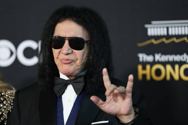 Gene Simmons a musician and member of the band KISS poses on the red carpet at the Kennedy Honors at the Kennedy Center in Washington, United States, 07 December 2025. Gala in honor of the 2025 Kennedy Center honorees !ACHTUNG: NUR REDAKTIONELLE NUTZUNG!  Copyright: xOctavioxGuzmánx AME6697 20251208-55018768488_1