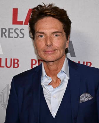 December 7, 2025, Los Angeles, California, USA: Grammy-winning American singer, songwriter, producer, and author RICHARD MARX attends the Los Angeles Press Club presents the 18th Annual National Arts & Entertainment Journalism Awards Gala: RED CARPET. Los Angeles USA - ZUMAb173 20251207_aap_b173_008 Copyright: xBillyxBennightx